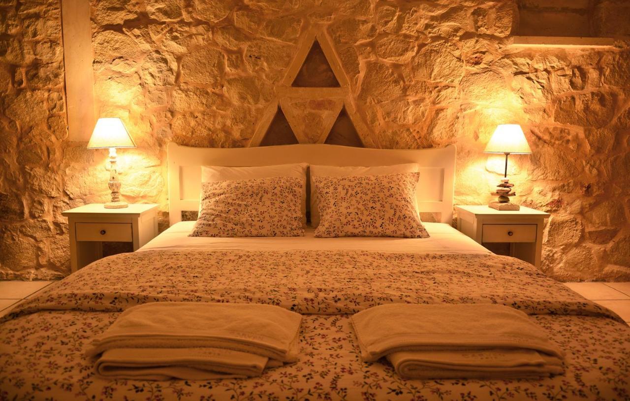 Olive Coast Suites Palekastro Ngoại thất bức ảnh