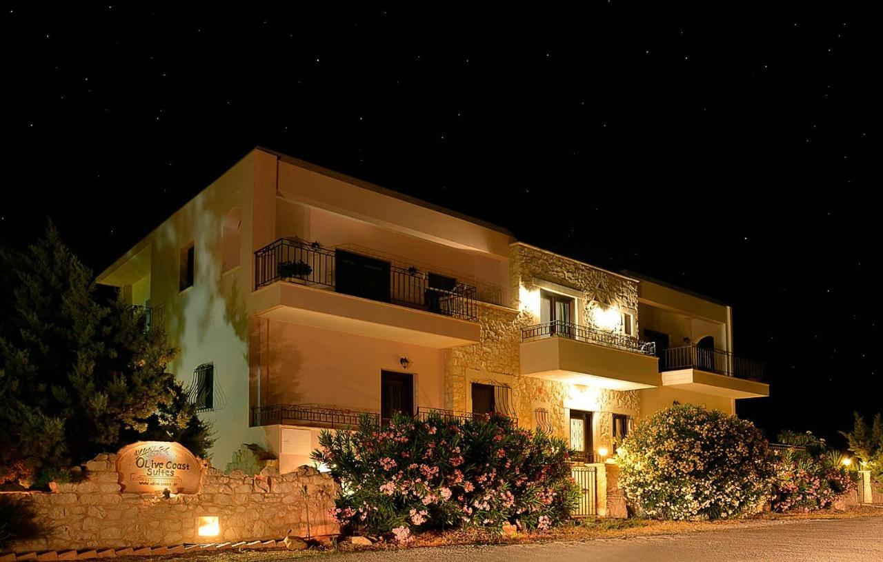 Olive Coast Suites Palekastro Ngoại thất bức ảnh
